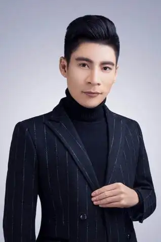 厦门沐上化妆美甲学校官网| 厦门化妆培训|美甲培训