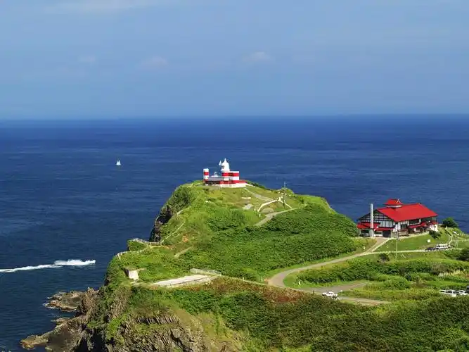 中国photoshop资源网 ps素材 ps素材 风景如画 宁静的水 >> 正文