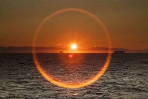 梦见日月同辉_周公解梦大全查询_周公解梦官网