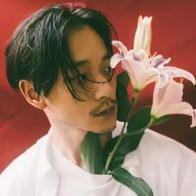 收集   点赞  评论  青年/青叔/温青/男头/男生头像 2 31 蜜桃ll