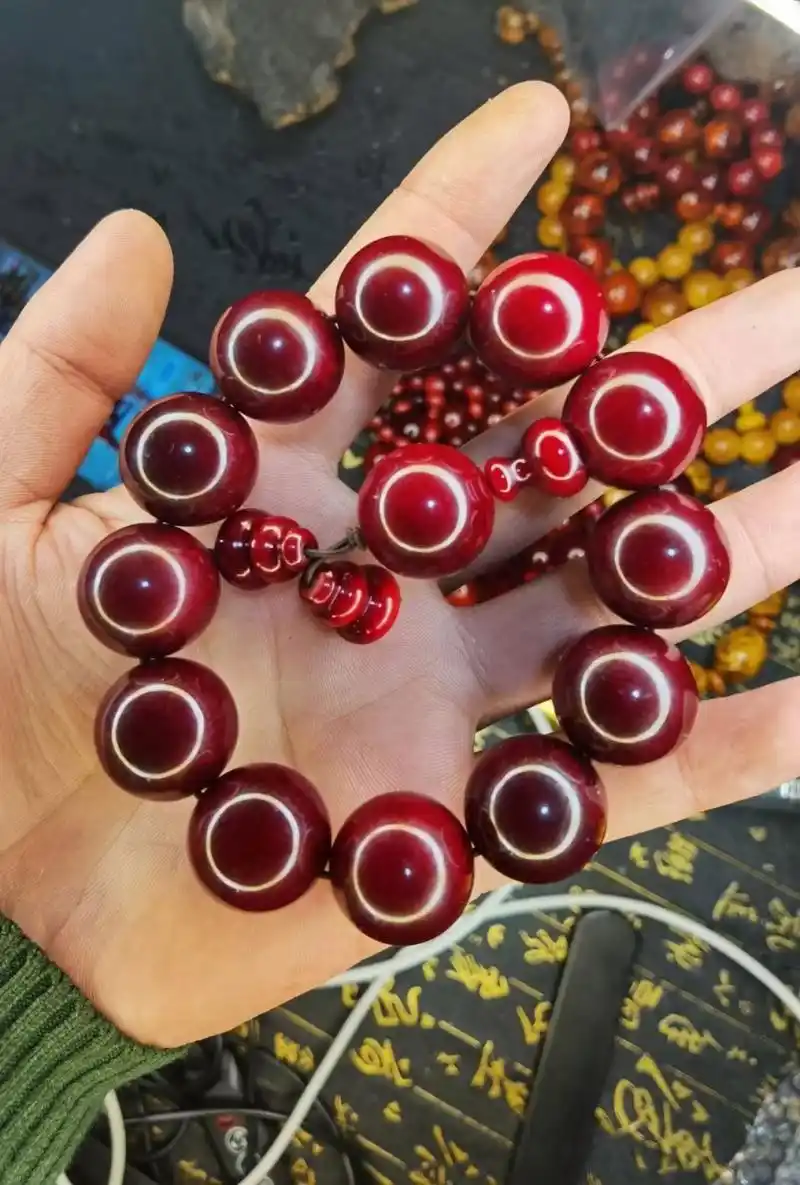 北沉香琥珀木手串