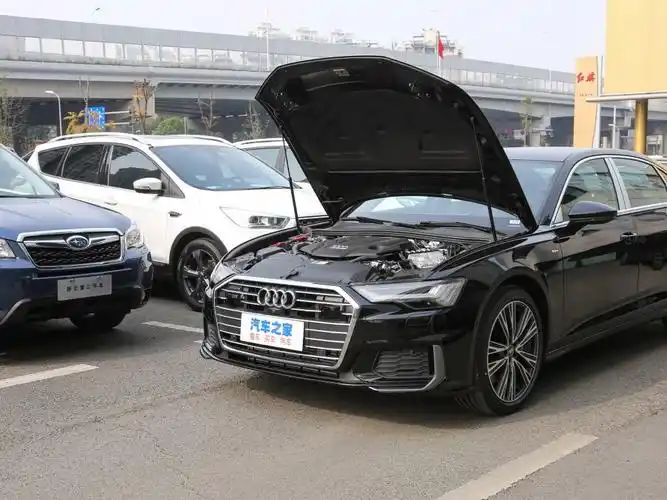 一汽奥迪 奥迪a6l 2022款 55 tfsi quattro 旗舰动感型