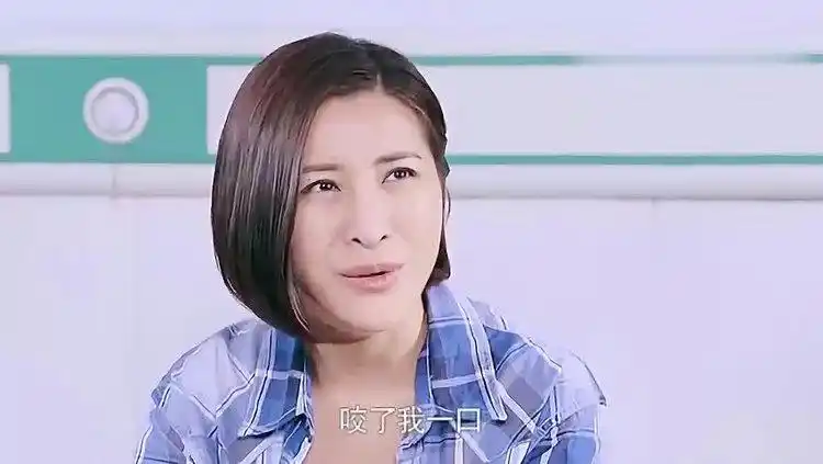 精彩片段:《马向阳下乡记》于院长质问,周冰解释,冯镇长道歉