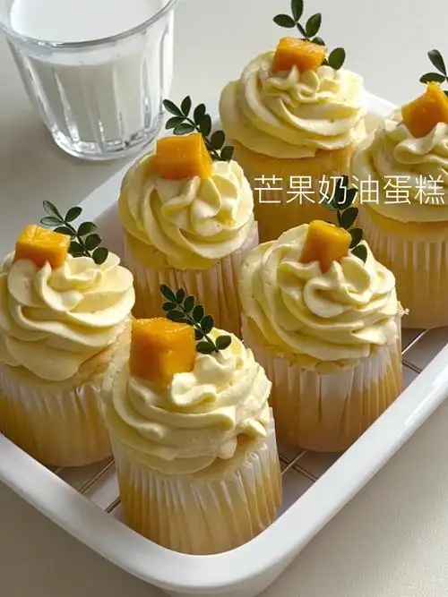 ins下午茶甜品07芒果奶油蛋糕松软细腻