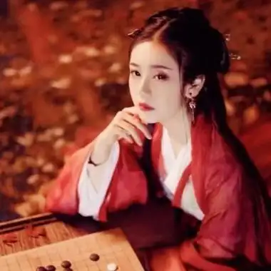 古风头像真人女生红色