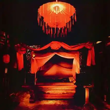 古代传统洞房