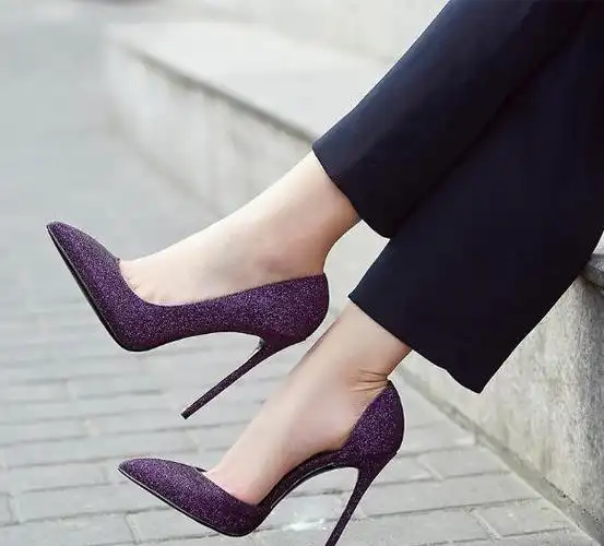 女神节穿一双细跟高跟鞋,变身气场女王