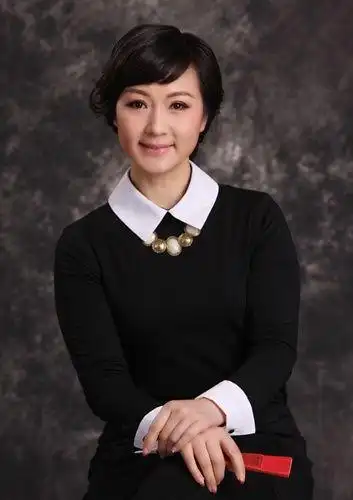 月朦胧鸟朦胧越剧——方亚芬