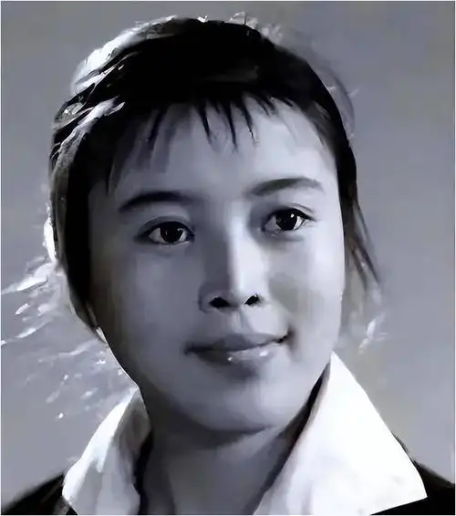 丁嘉丽回首往昔忏悔年轻时放纵后半生致力于救赎之路