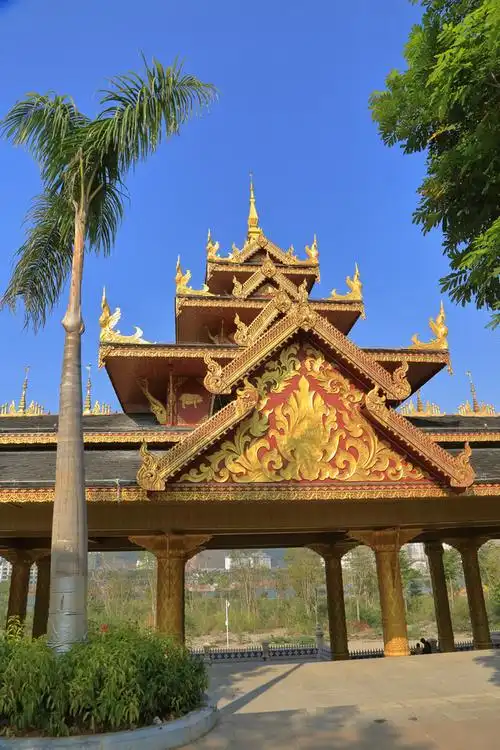 云南. 西双版纳--滨江公园