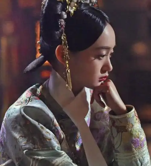 《如懿传》魏嬿婉能够得到皇帝的纵容,竟全因她低微的身世