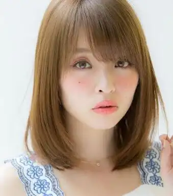 长波波头直发怎么打理好看