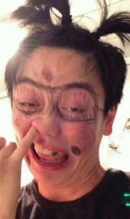 【爆笑】超级恶搞图片之那diao丝幸福生活中的搞笑图片-爆笑搞怪-搞笑