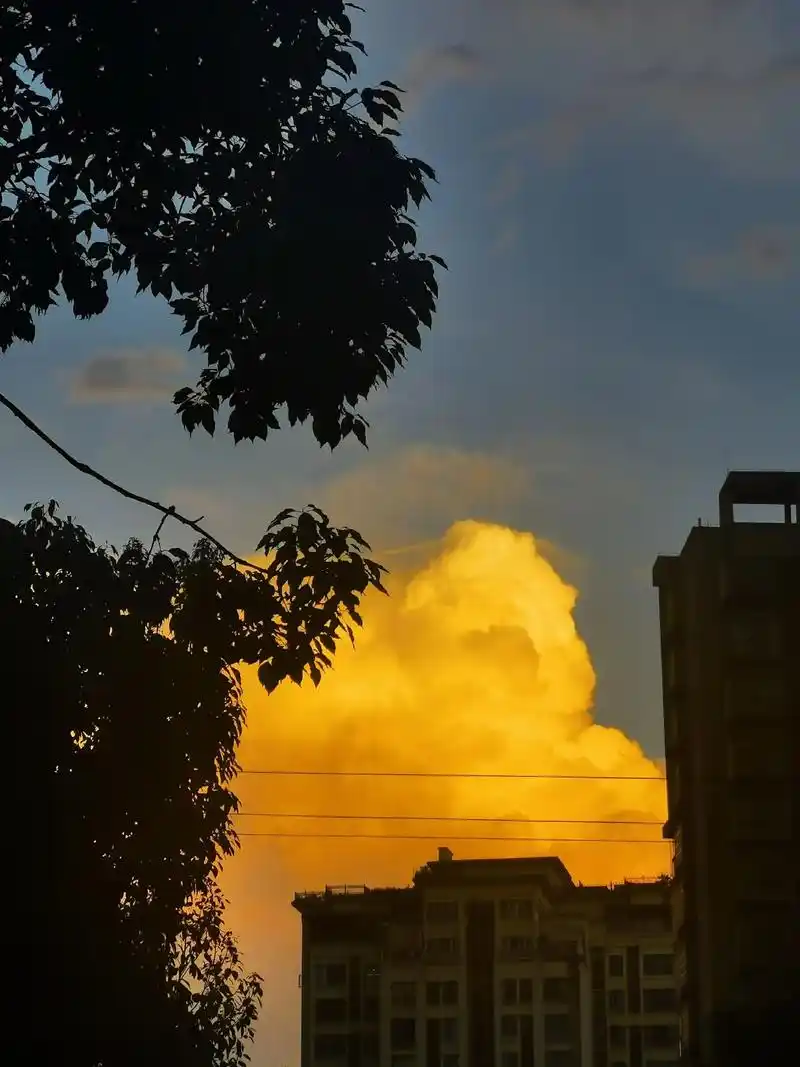 你说爱像云  要自在漂浮才美丽#只有照片能记录这份珍贵 #这 - 抖音