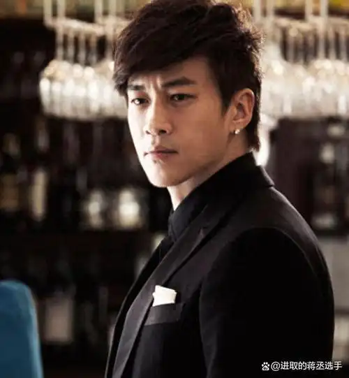 何润东:三次表白孙俪被拒,41岁娶娇妻,如今现状如何?