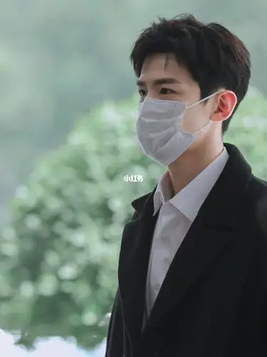 一身黑 衬衫 寸头太彬彬有礼了还得是怀柔贵公子