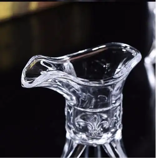 中式白酒杯玻璃酒杯2两白酒杯酒吧啤酒杯二两半家用啤酒杯 大直身杯2