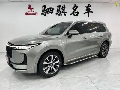 理想one图片 理想 增程6座版