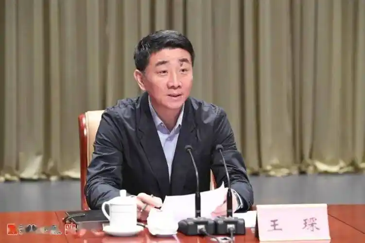 王琛:答好六个问题 发扬五劲作风 守牢纪律三线_的发展_全市_工作
