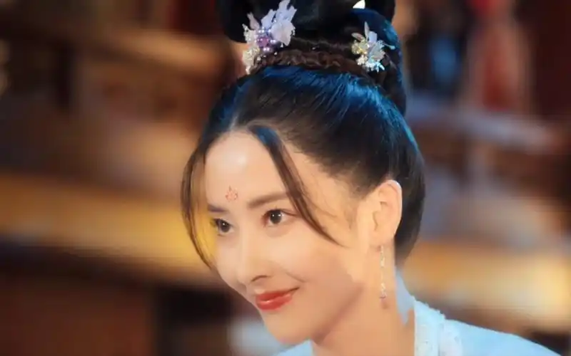 『赘婿』聂云竹这段舞太美了,导演功力深厚啊.