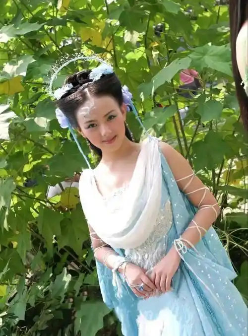 欢天喜地七仙女,仙女姐姐来了,喜欢姐姐还是妹妹啊!_扮演者_董永_女儿