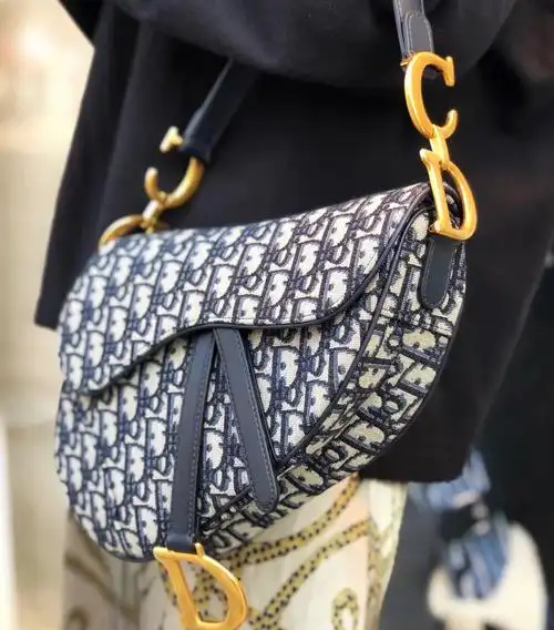 98dior迪奥老花中号马鞍包手提包