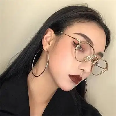 霸气范儿戴墨镜的冷酷女生头像霸气高冷美女头像图片