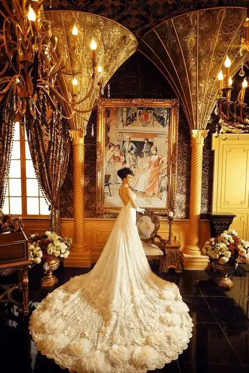 金碧辉煌 欧式宫廷婚纱照
