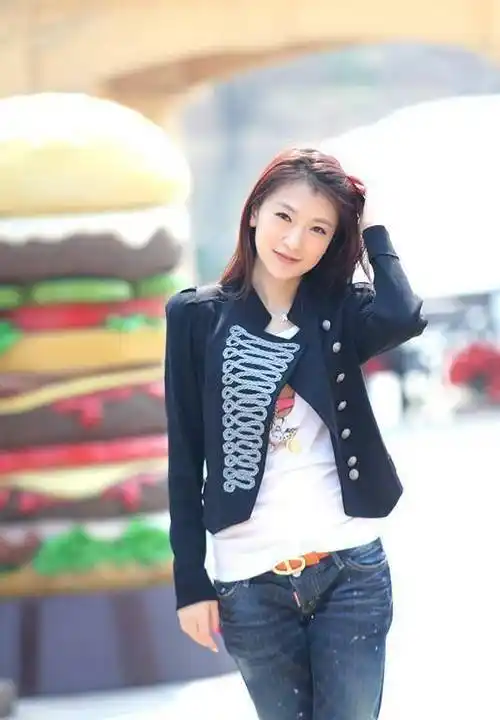 在本山传媒培养的徒弟里,也有很多女演员,不乏很多美女,比如蒋依杉