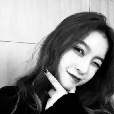 高冷黑白女生头像黑丝酷女孤独