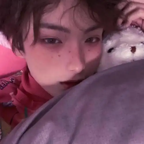 2021最火最潮的微信男生超级帅气头像两张一组