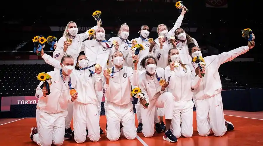 东京奥运会女排比赛#颁奖仪式】当地时间2021年8月8日下午,日本毒京