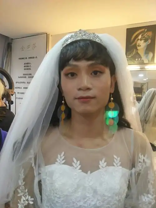 男人骚起来真的没有女人什么事了(_)