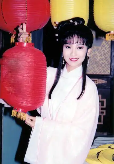 mtime时光网 新白娘子传奇 剧评 最是难忘"胡媚娘"   白素贞是人见人