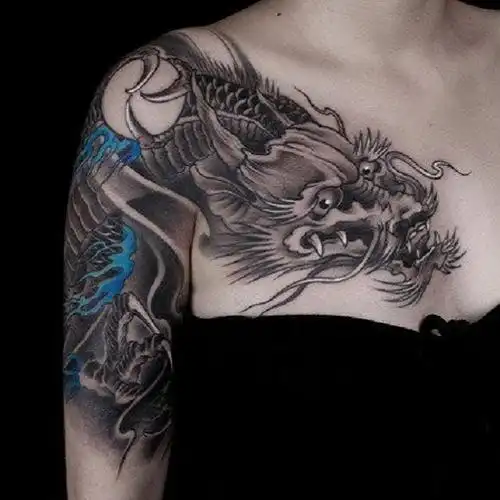 黑色国风过肩龙纹身 国画过肩龙刺青(4/4)-纹身图片网