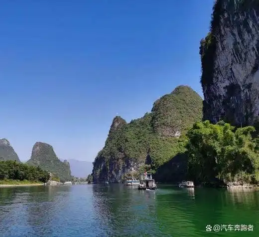 广西最美十大景点,第一漓江,第二青秀山风景名胜区,第三涠洲岛
