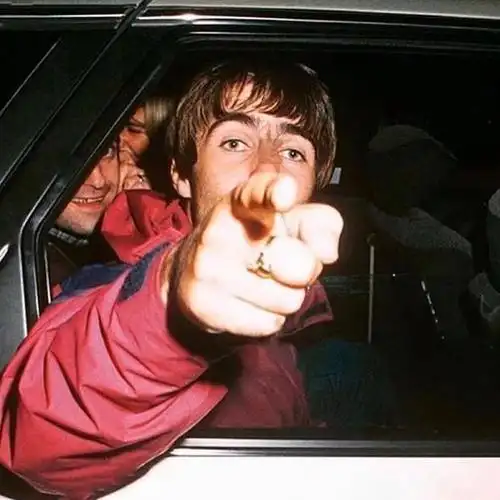 与摇滚or滚人有关的俏皮头像