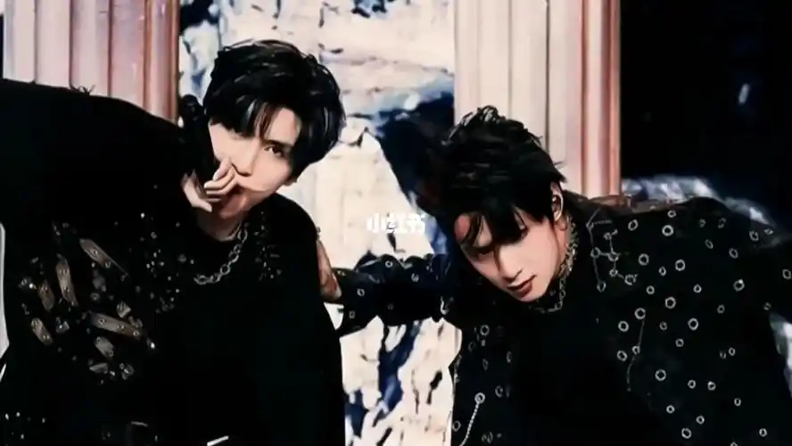 刘耀文严浩翔三周年快乐