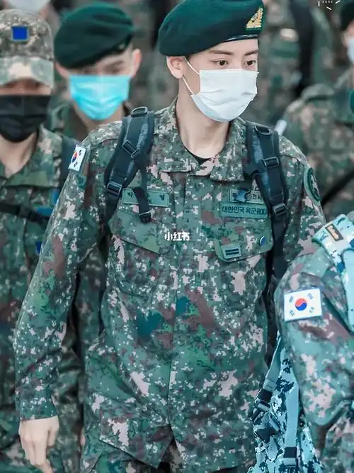 即视感_军装_电影_朴灿烈_exo_贝雷帽_音乐剧_灿烈_娱乐_明星娱乐资讯