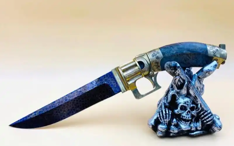 第九届冷兵器展最佳创意刀具《龙鳞枪》