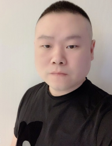 女人帅起来没男人什么事岳云鹏妻子剃寸头素颜出镜确定33岁