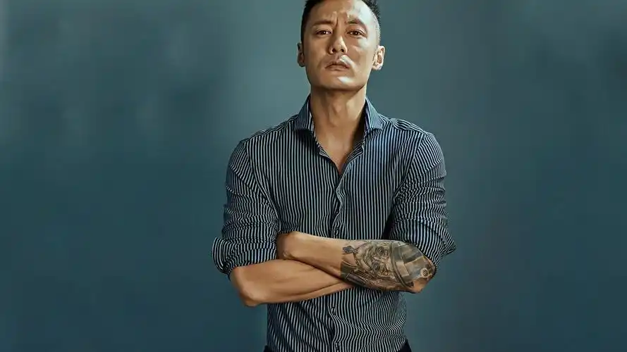 港台明星余文乐明星风尚壁纸2