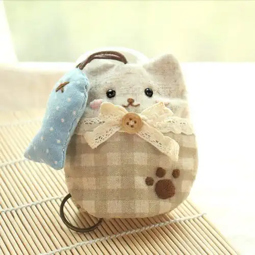 手工钓鱼布艺猫咪棉麻创意钥匙包阿卡