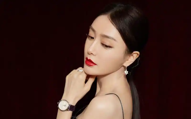 【秦岚】190718 万宝龙2019全新女士腕表发布会专访【杨洋】20190718