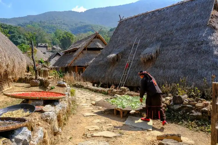翁丁村中国最后的原始部落