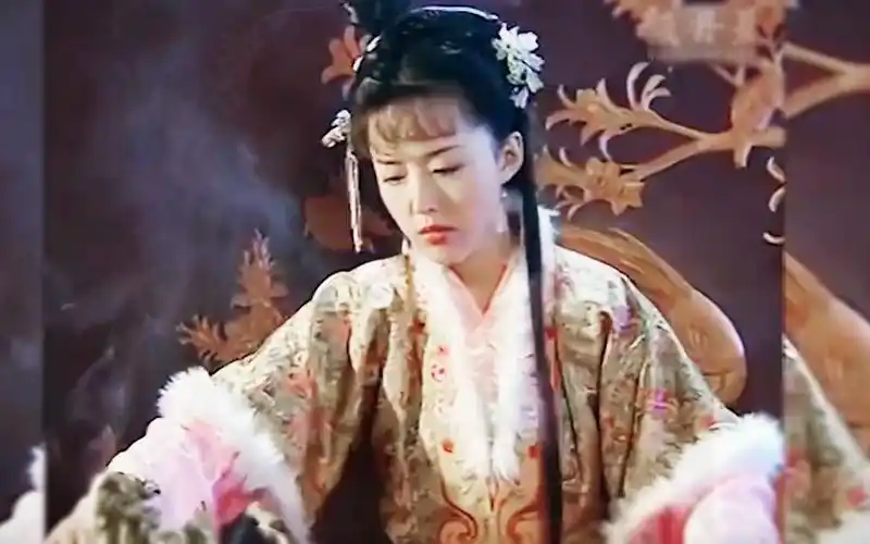 颜丹晨:眼含秋水面若桃花她太适合古装了,可为什么一直不红?