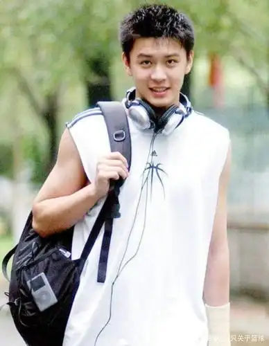 南杜锋北杨鸣,这才第二场,杨指导已经杀疯了!