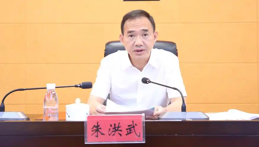 朱洪武:奋力书写永州高质量发展的绿色篇章 努力建设人与自然和谐共生