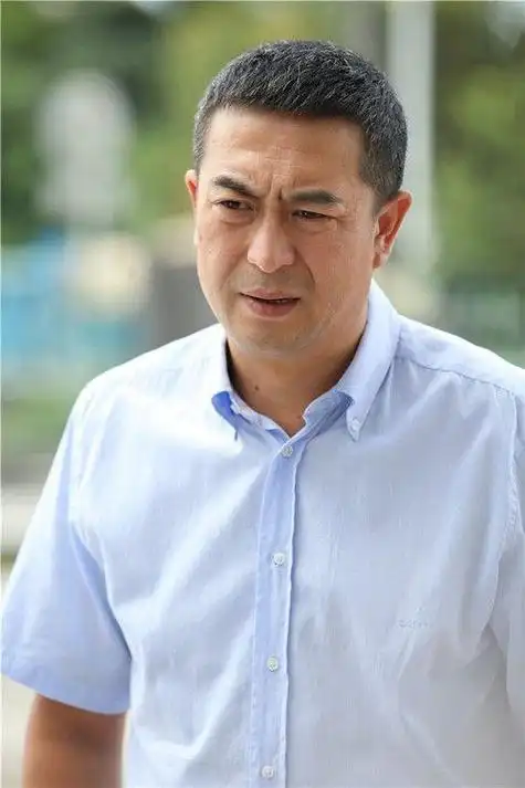 张嘉译和王海燕近况 遭前妻嫌弃的张嘉译(12)