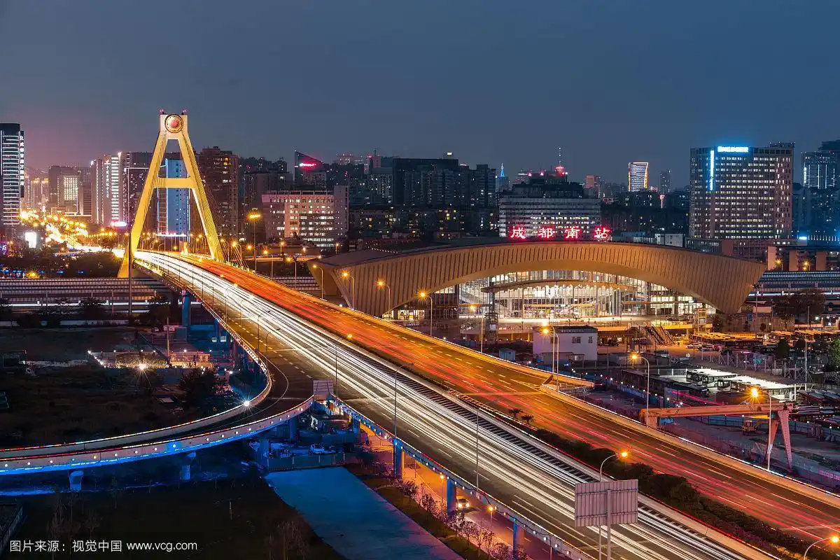 成都人南立交夜景
